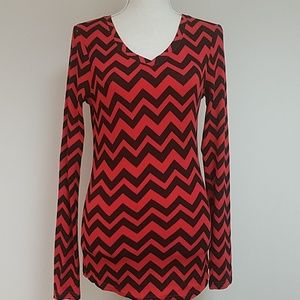 NOBO plunging Vneck long sleeve shirt Sz. L